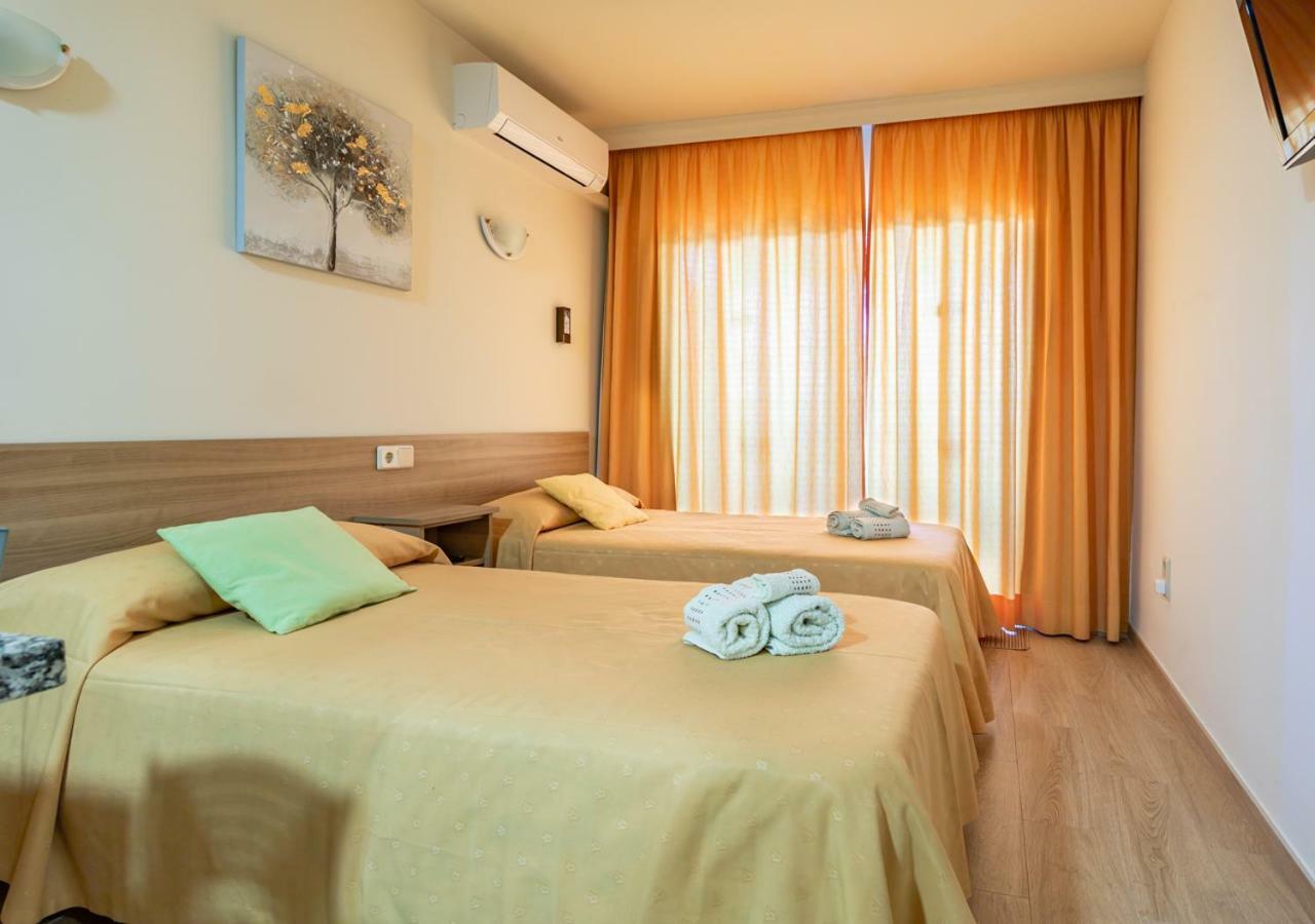 Stellamar - Paseo Maritimo 푸엔히롤라 외부 사진